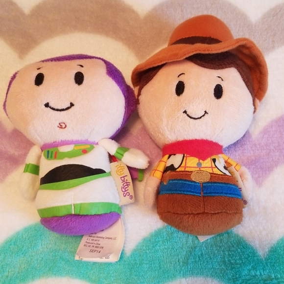 plush woody and buzz